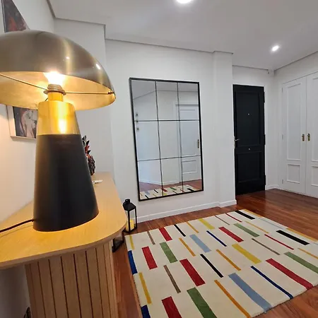 Jenaro De La Fuente Piso Dos 아파트