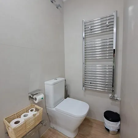 Jenaro De La Fuente Piso Dos